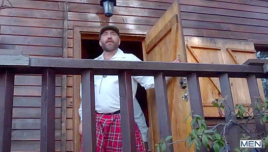Kilted Lads Jonas Leander Go Unbridled in Sizzling UK Fuck Session – HotMenOfUK