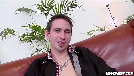 Pauls Bareback Audition Ride Leaves Chris Wild for More Raw Gay Fun