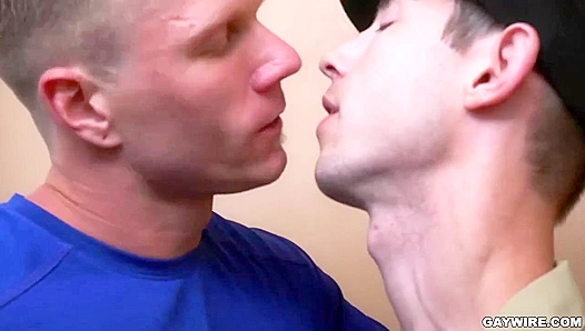 Ravaging Tight Virgin Thighs: Hung Amateur Top Claims Innocent Twinks Hole – GayPound 18+