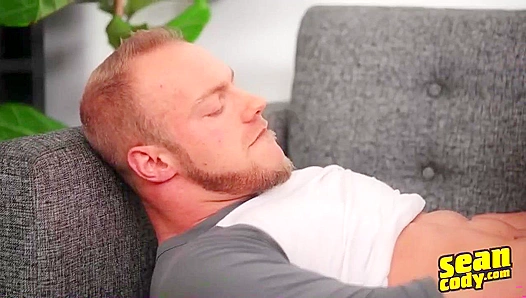 Brocks Raw Strength Overpowers Chris Tight, Juicy Black Hole – GayXXX