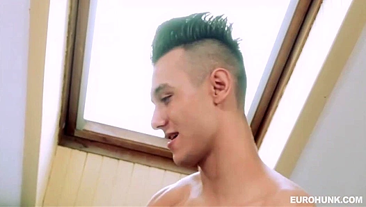Florians Raw Rampage: Euro Stud Goes Wild in Uncut XXX Action - XXXTales 18+