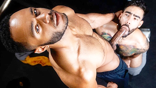 Rooney Marx Devours Papi Suaves Thick Meat as Hung Admirer - RagingStallion