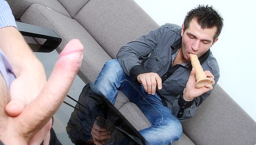 Pauls Hung Thirst Slakes in Justins Tight Hole as They Savor Raw Passion – 18+