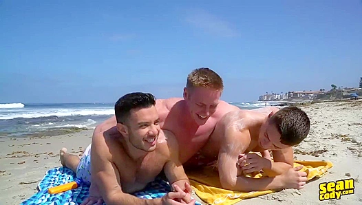 Steamy Bareback Threesome: Lane, Manny Jax Let Loose with Raw Passion - Gay XXX 18+