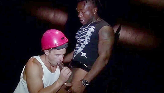 Massive BBC Exposed: Andys Public Steamy Session with Charley