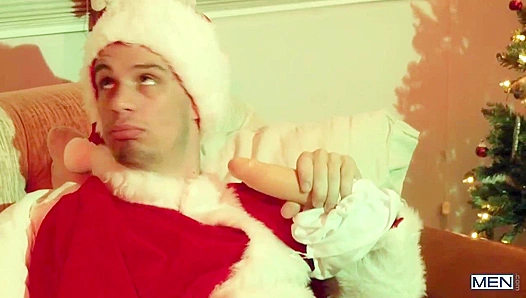 Triple Heat Holiday Threesome: Pierce Michael JJ Share My Body for Naughty XXXmas Fun –