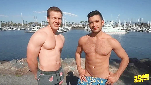 Manny Clyde Goes Wild: Unleashing Raw Passions and Intense Orgasms – SeanCody