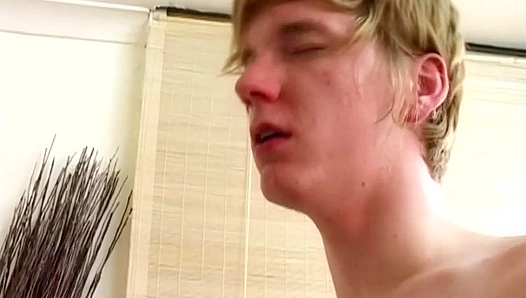 Jesse and Nathans Steamy, Clothes-Free Gay Rampage – XXX
