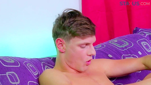 Raw Rivalry: Pineys Hung Throat Fights Hollisters Thick Meat In Anal Clash – GayXXX