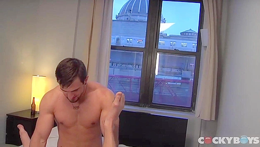 Muscle Men Unleashed: Kennedy Phenixs Steamy Fuck Frenzy with Studly Saint – 18+