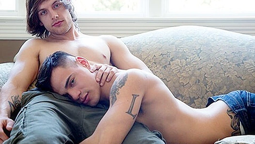 Levi Karter Tayte Hansons Wild Ride: Free Spirited Cock Worship - CockyFreeSpirits 18+