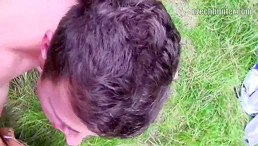 Bareback Public Hookups: Czech Teen Hoses Down for Cash Under the Open Sky – XXXGay