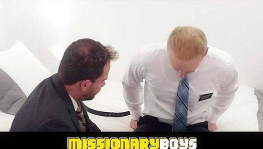 Steamy Deepthroat Thrills: Wilcoxs Wild Cock Worship in Exposed 18+ Boy Action -