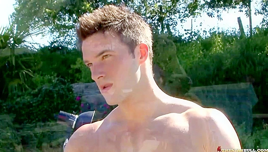 Max Morgan Nick Reeves Share Steamy Threesome with Trystan Bulls Hung Mouth - GayScene 18+