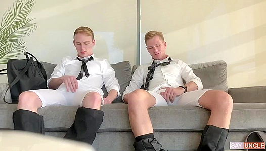 Eric Lukas Goes All In On Deep, Hungry Missionary Blowjobs – NaughtyDuo 18+