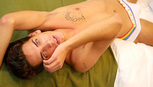 Tyler Scotts Sizzling Audition Ignites Passionate Gay Hookup - X-Rated Action