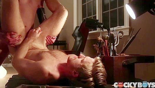 Tayte Hansons Sultry Journey: Raw, Steamy Gay Sex on CockyBoys 18+