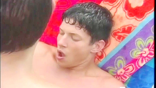 Steamy Splashdown: Zackary Pierce Devours Hung Stud in Falcons Sizzling Hot Pool Sex
