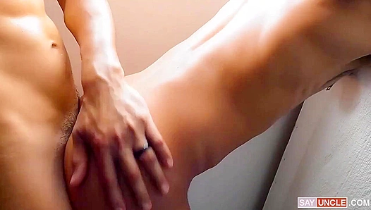 Alberto Dominates Vinnis Ass: Latin Heat Ignites Raw, Unbridled Passion – 18+