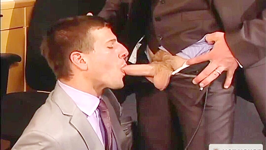 Derreks White-Collar Craving: Ross Ignites Office Desire – GayPornHeat 18+