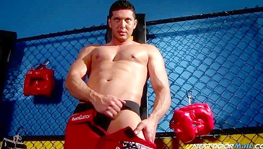Will Evans Unleashes His Throbbing Meat: Solo Flesh Show on NextDoorMale 18+