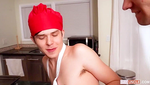 Sizzling Christmas Chemistry: Dakodas Naughty Holiday Threesome – GayXmasHookups 18+