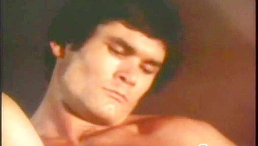 Beefy Gordon Grunts as Morning Load Explodes – Falcons Thick Cum Blast