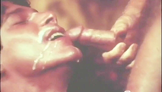 Vintage Seduction Unleashed: Mac Turner, Josh Kincaid Tease Eric Noltes Hidden Desires –