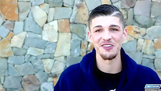 Neighborhood Temptation Ignites: Aarons Thick Jerk Show Right Outside – GayNextDoor 18+