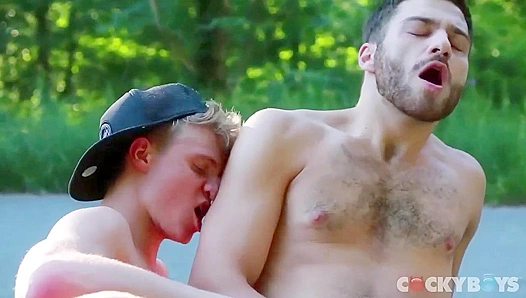 Steamy Outdoor Thrill: Max Ryder Tommy Defendi Go Wild for Raw Sex