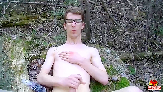 Young Sachas Sultry Solo: Cumming Under the Warm Summer Rays