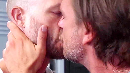 Hans Berlins Powerful Throes - Jake Lawrence Feasts on Muscled Cock After Intense Gym