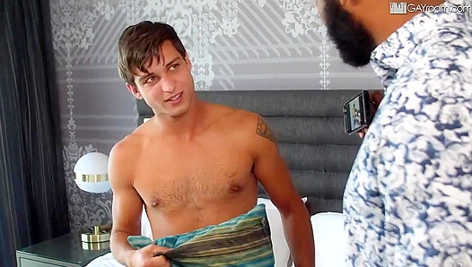 Dominant Hunters Claim Their Men: Hunter Triad, Elliot Finns Raw Power Play — TinyGays 18+