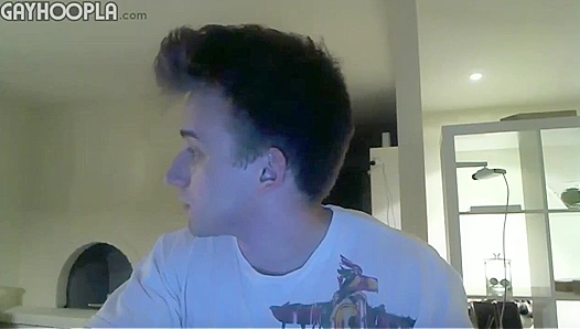Dmitrys Sultry Steam Solo: Thick Cock Silky Locks Lead to a Prolific Pump