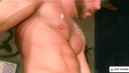 Marx Drakes Steamy Raw Fuck Session: Shooting Thick Loads Together – HotHouse