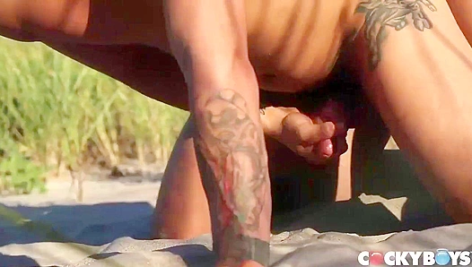 Jason Maddox Levi Karters Scorching Outdoor Anal Romp - CockyBoys 18+