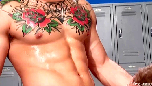 Rippling Muscles Unleash Wild Lust: Gabriel Cross and Sebastian Kross Clash on Falcons