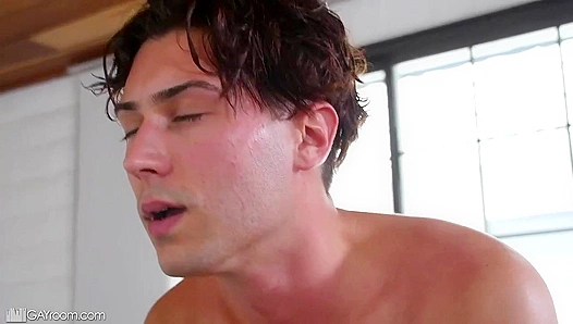 Sun-Kissed Seduction: Cameron Cyles Devours Tom Bentleys Juicy Package by the Pool –