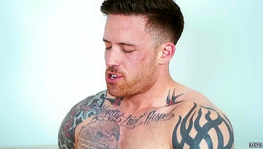 Steamy Bedtime Throes: Jake Jordans Sizzling Nude Gay Rendezvous – 18+
