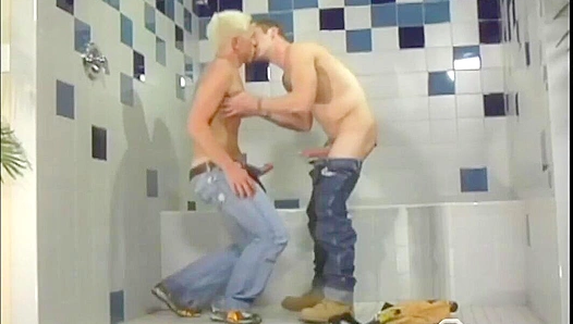Steamy Public Play Unleashed: Knight Owen Go All-In