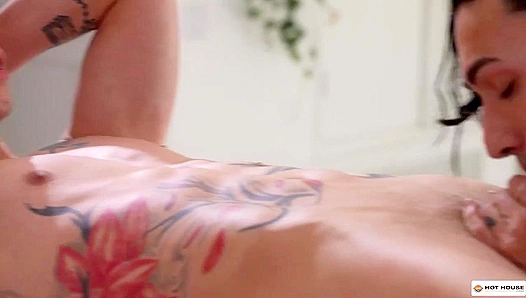 Steamy Showdown: Vincent OReilly Siren Santiago Risk All for Passion – HothouseThrills 18+