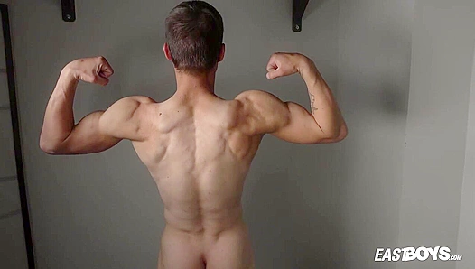 Ripped Beast Exerts Dominance: Daniel Donovans Powerful Physique On Display - EastBoys 18+