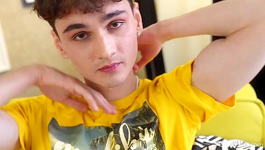 Mirons Kink Explosion: Wild Self-Love as He Faces His Desires – GayPornRush 18+