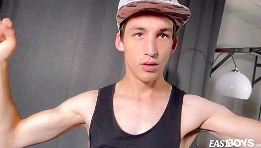 David Watkins Exposes Massive Erection on EastBoys Cam – 18+