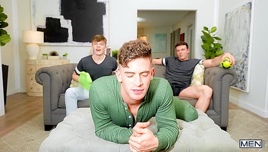 Stepbrother Seduction Ignites: Clark Trevors Steamy Encounter – 18+ Gay XXX