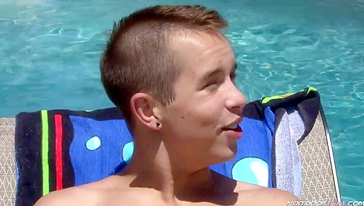 Nick Reeves Dominates Hunky Elijah Cody in Sizzling Blowbang and Creamy Orgasmic Frenzy