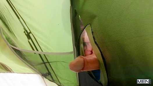 Under Open Skies, Tims Wild Camping Thirst Ignites for Williams Hung Form – FreeGayPorn