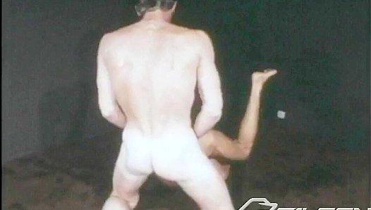 John Tom Clines Beefy Backdoor Bash: Retro Rawness Unleashed – Falcon Studios
