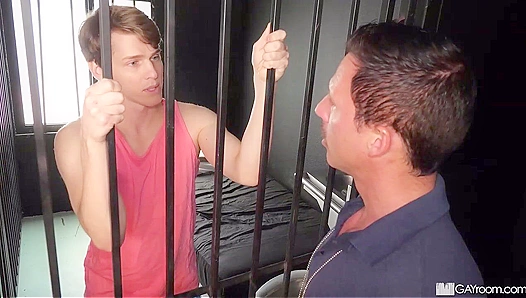 Rough Prisoner Fucks in Kinky Confinement as Reese Sage Overpower – GayXXX