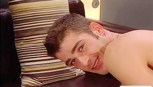 Jasons Pleasured Ooze: Long Fingers Drenched in Solo Bliss – GaySoloHeat